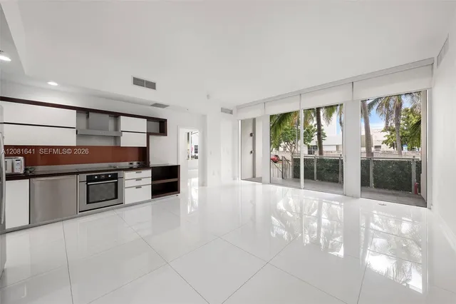 3-bedroom rental at 2100 Park Avenue #101, Miami Beach