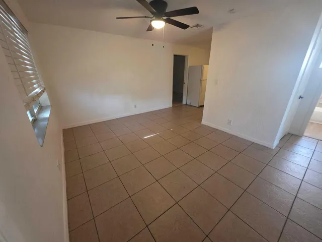 3-bedroom rental at 404 NE 4th Street #1, Pompano Beach