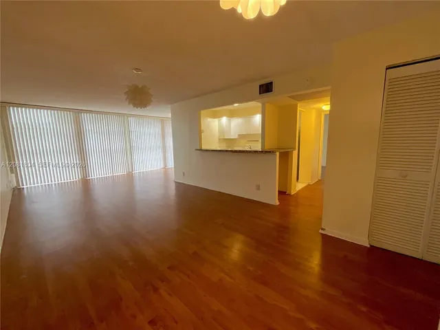1-bedroom home at 2101 Atlantic Shores Boulevard #507, Hallandale Beach