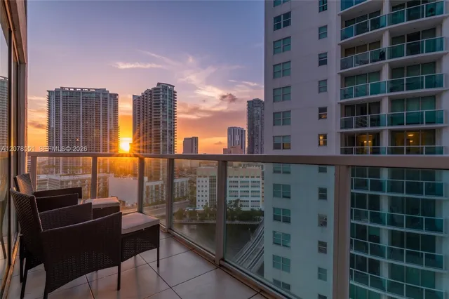 2-bedroom home at 41 SE 5th Street #1117, Miami