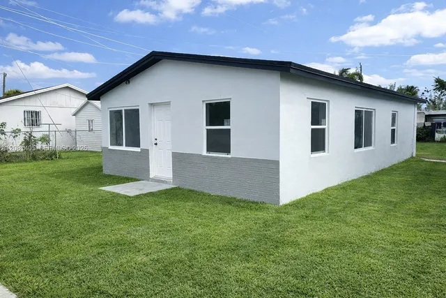 1-bedroom rental at 1405 NW 5th Court #2, Florida City