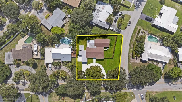 3-bedroom home at 4000 NE 22ND Avenue, Lighthouse Point