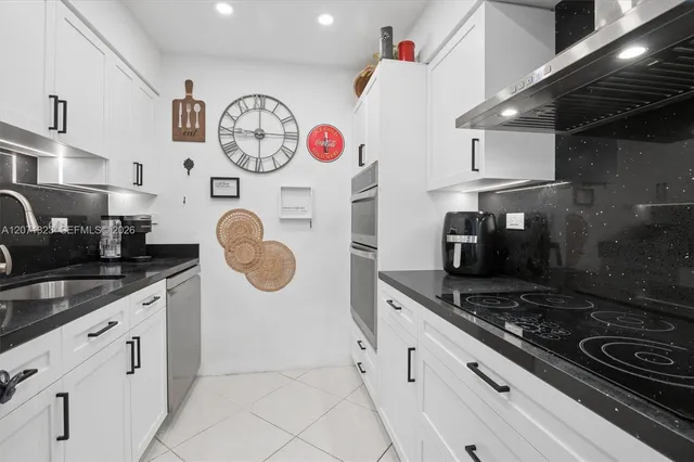 2-bedroom home at 20355 NE 34th Court #724, Aventura