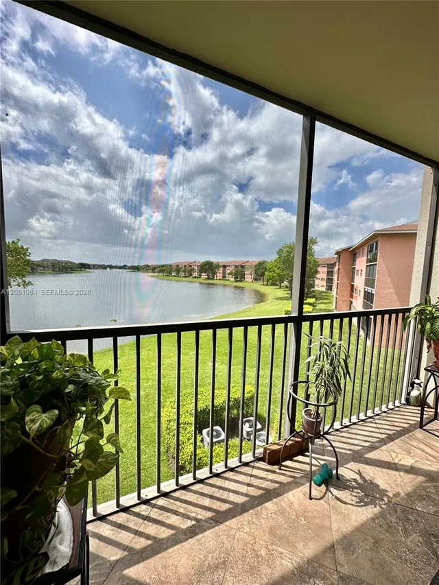 1-bedroom home at 13800 SW 5th Court #311M, Pembroke Pines