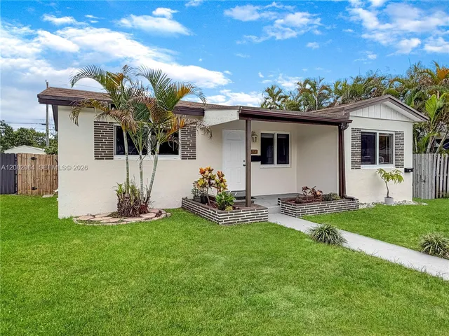 3-bedroom home at 2728 Dewey Street, Hollywood