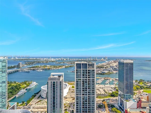 2-bedroom home at 11 NE 6th Street #2209, Miami