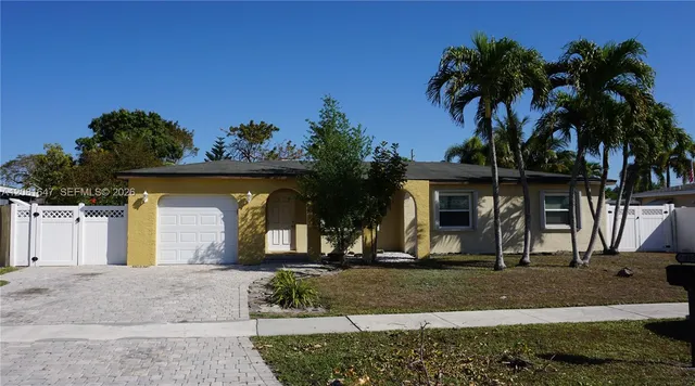 3-bedroom rental at 4857 Alfresco Street, Boca Raton
