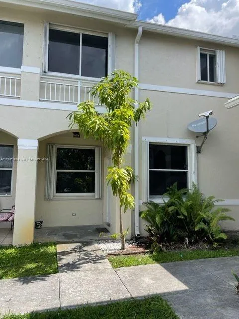 3-bedroom rental at 835 NE 212th Terrace #2, Miami