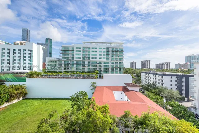 2-bedroom rental at 201 SW 17th Road #807, Miami