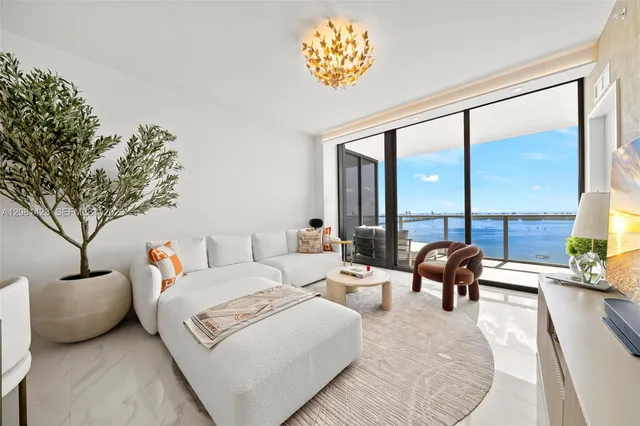 1-bedroom rental at 700 NE 24th Street #4404, Miami