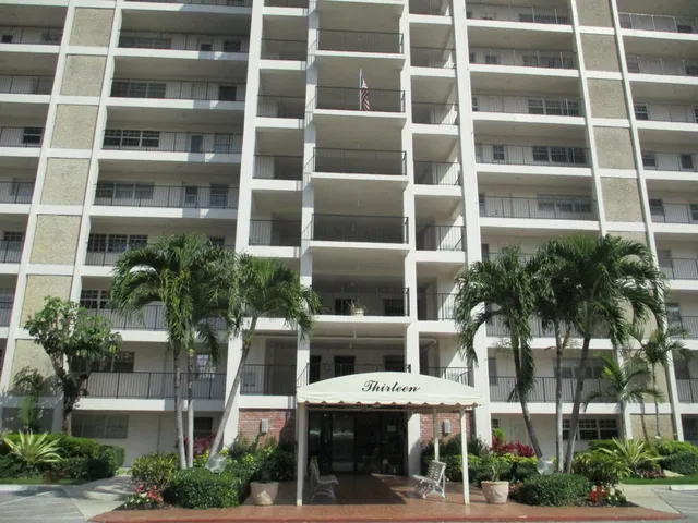 2-bedroom home at 3300 N Palm Aire Drive #306, Pompano Beach