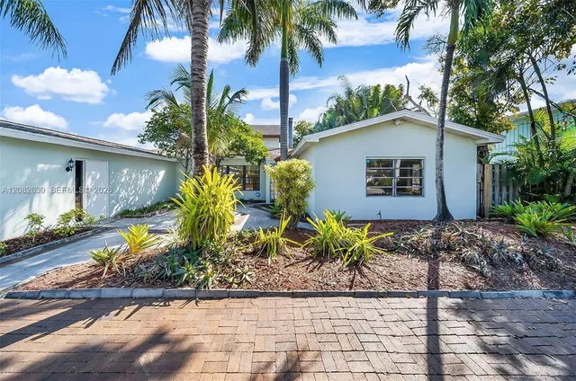 4-bedroom home at 1524 NE 18th Avenue, Fort Lauderdale