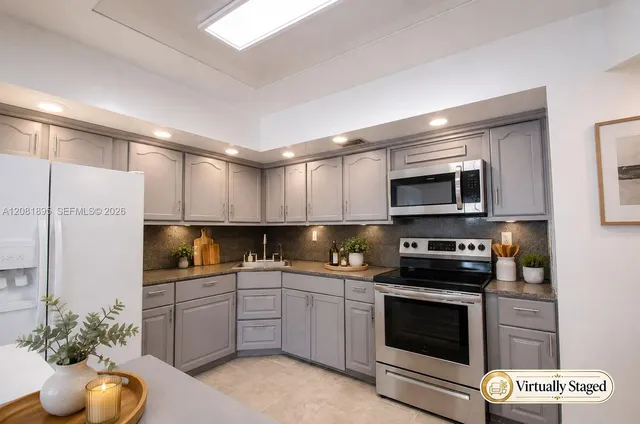 2-bedroom home at 2150 Sans Souci Boulevard #B305, North Miami