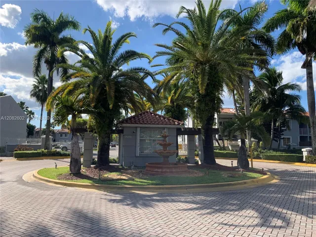 3-bedroom rental at 4720 NW 114th Avenue #204, Doral