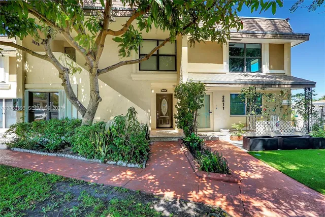 1-bedroom rental at 2807 NE 164th Street #2, North Miami Beach