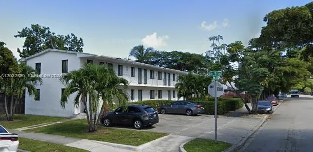 2-bedroom rental at 481 NW 30th Street #2, Miami
