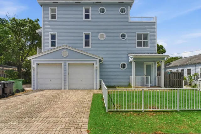 3-bedroom home at 915 W Las Olas Boulevard #915, Fort Lauderdale