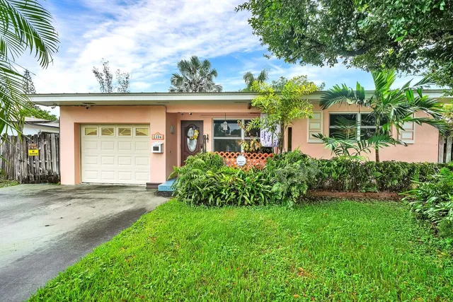 2-bedroom home at 1106 S F Street, Lake Worth Beach