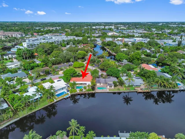 2-bedroom home at 1513 NE 28th Drive, Wilton Manors