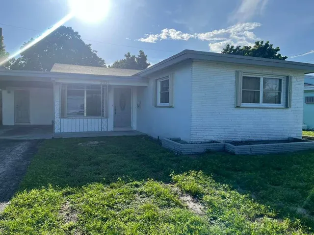 3-bedroom home at 2321 N 58th Terrace, Hollywood