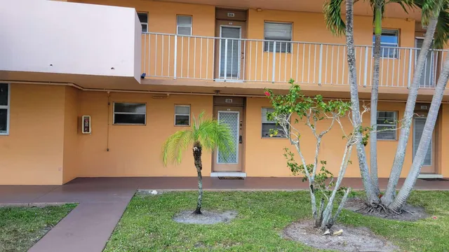 1-bedroom home at 3001 NW 46TH Avenue #104, Lauderdale Lakes