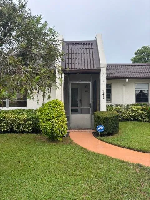 2-bedroom home at 143 S LAKE SUSAN Drive S #143, West Palm Beach