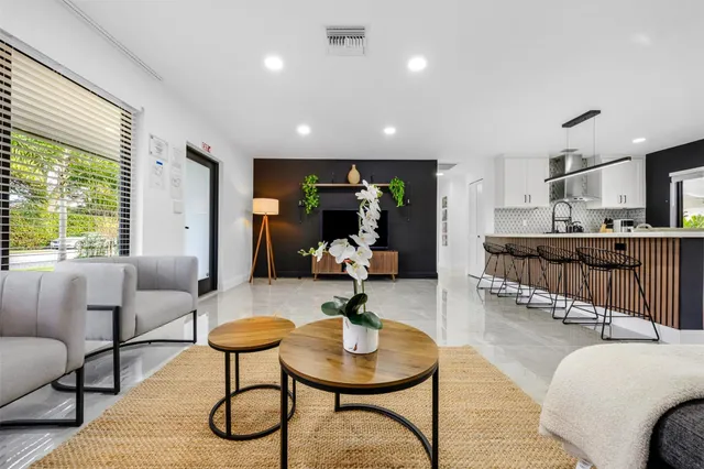 3-bedroom rental at 2925 NE 1ST Avenue, Wilton Manors