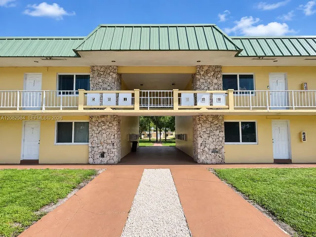 1-bedroom home at 505 NW 177th Street #128, Miami Gardens