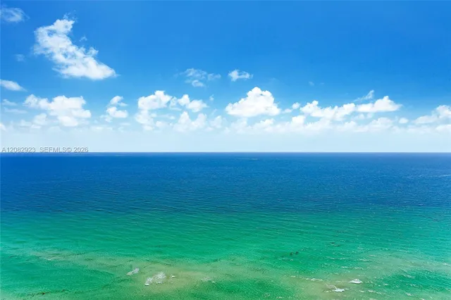 3-bedroom home at 16051 Collins Avenue #2903, Sunny Isles Beach