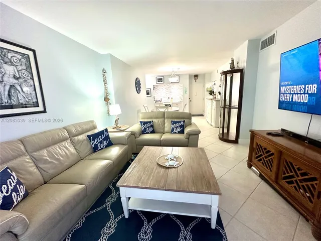 1-bedroom home at 1950 S Ocean Drive #2C, Hallandale Beach
