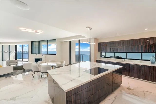 3-bedroom rental at 18555 Collins Avenue #1901, Sunny Isles Beach