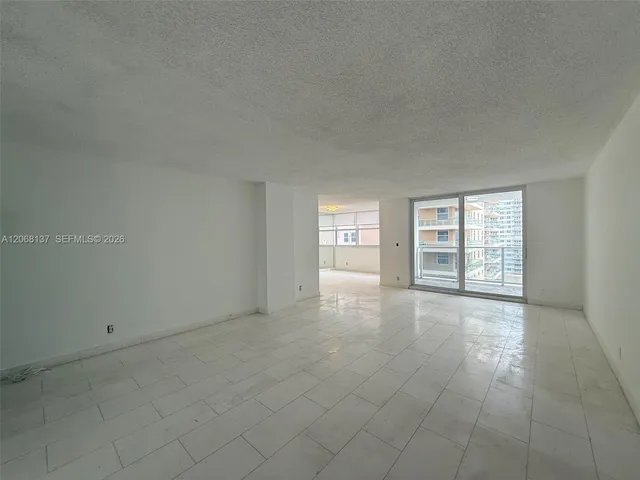 2-bedroom rental at 1904 S Ocean Drive #1206, Hallandale Beach