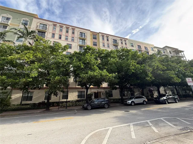 2-bedroom rental at 1919 Van Buren Street #608A, Hollywood