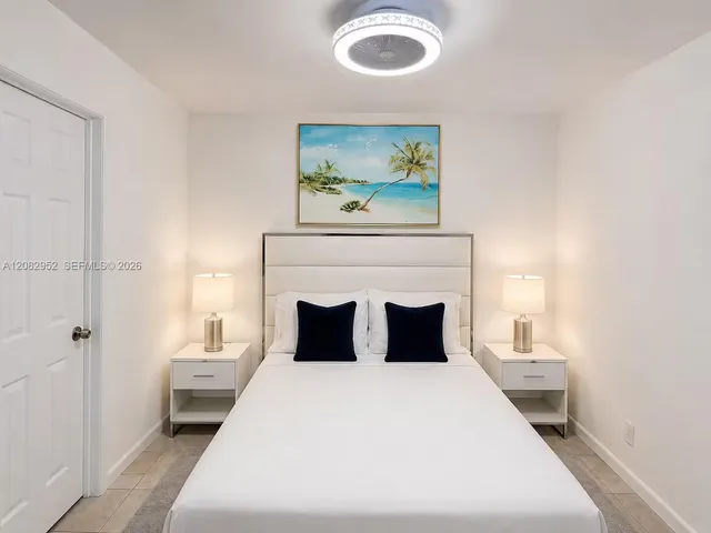1-bedroom rental at 2900 N Ocean Boulevard #4, Fort Lauderdale