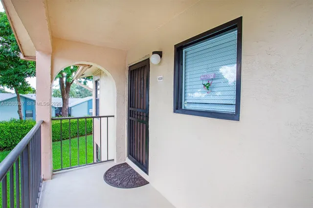 2-bedroom rental at 9431 Boca Cove Circle #1009, Boca Raton