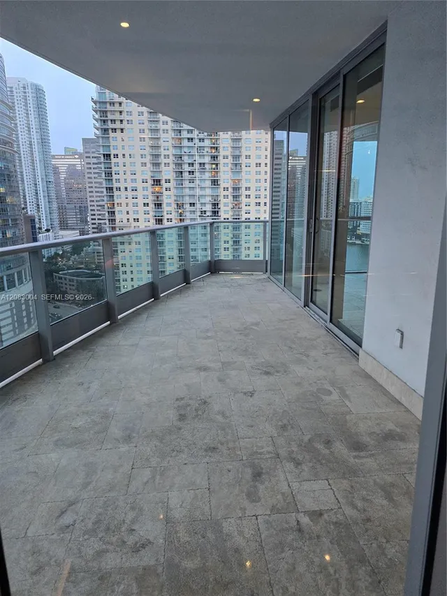 2-bedroom rental at 1331 Brickell Bay Drive #2102, Miami