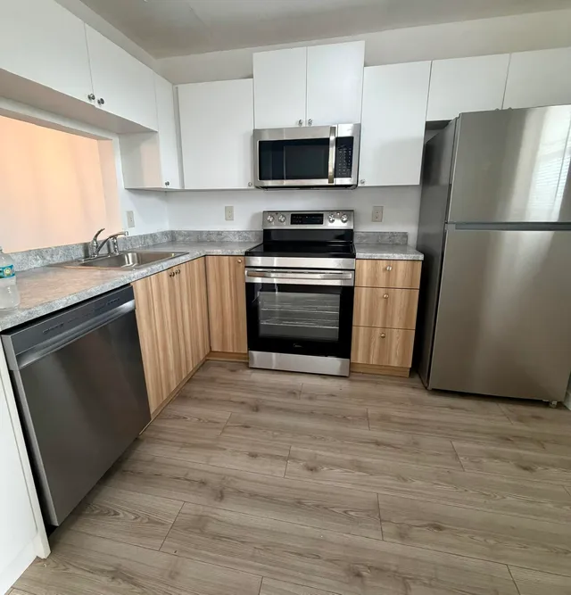 2-bedroom home at 4025 N NOB HILL Road #409, Sunrise
