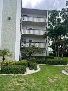 2-bedroom home at 240 SOUTHAMPTON B #240, West Palm Beach