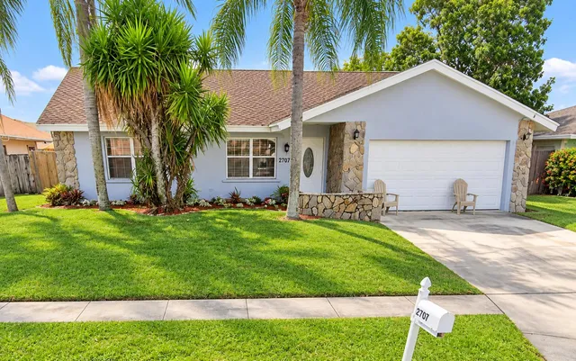3-bedroom rental at 2707 STARWOOD Circle, West Palm Beach