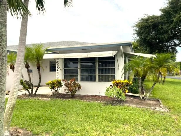 2-bedroom rental at 1152 Circle Drive #D, Delray Beach