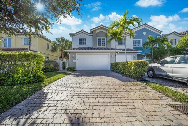 3-bedroom home at 2656 NE 30th Place, Fort Lauderdale