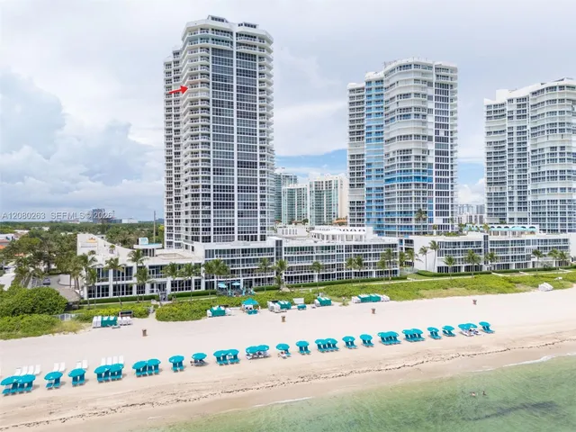 3-bedroom home at 16425 Collins Avenue #2311, Sunny Isles Beach