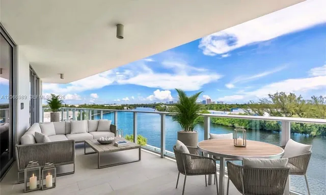 3-bedroom home at 1180 N Federal Highway #501, Fort Lauderdale