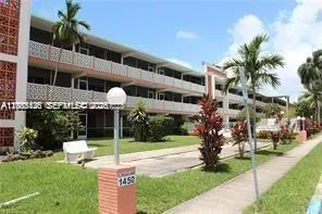 1-bedroom rental at 1450 NE 170th Street #114, North Miami Beach