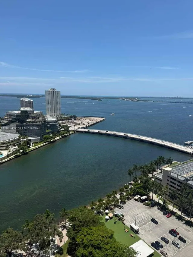 2-bedroom rental at 495 Brickell Avenue #2611, Miami