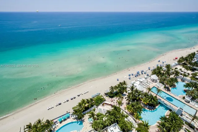 3-bedroom rental at 3535 S Ocean Drive #2805, Hollywood