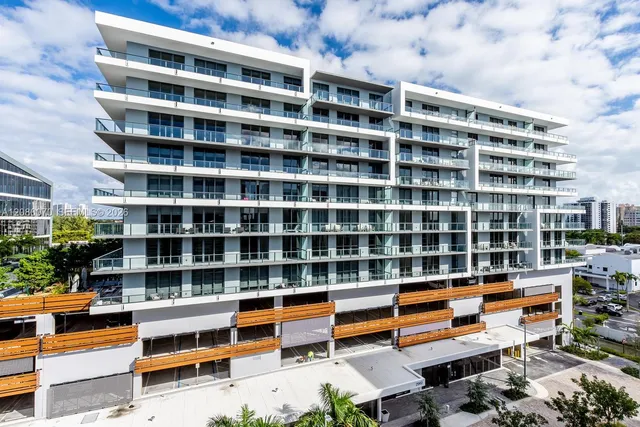 3-bedroom home at 2960 NE 207th Street #1005, Aventura