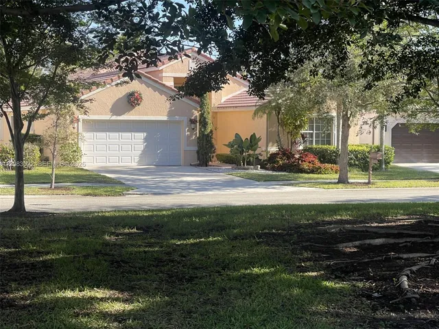 4-bedroom home at 412 Cameron Drive, Weston