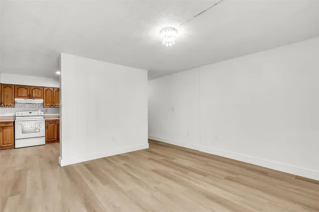 2-bedroom home at 2496 SW 17th Avenue #5113, Miami