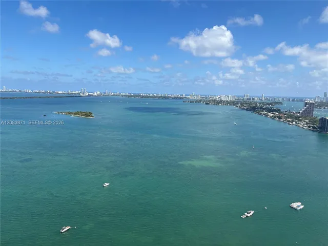 3-bedroom home at 1800 N Bayshore Drive #3601, Miami